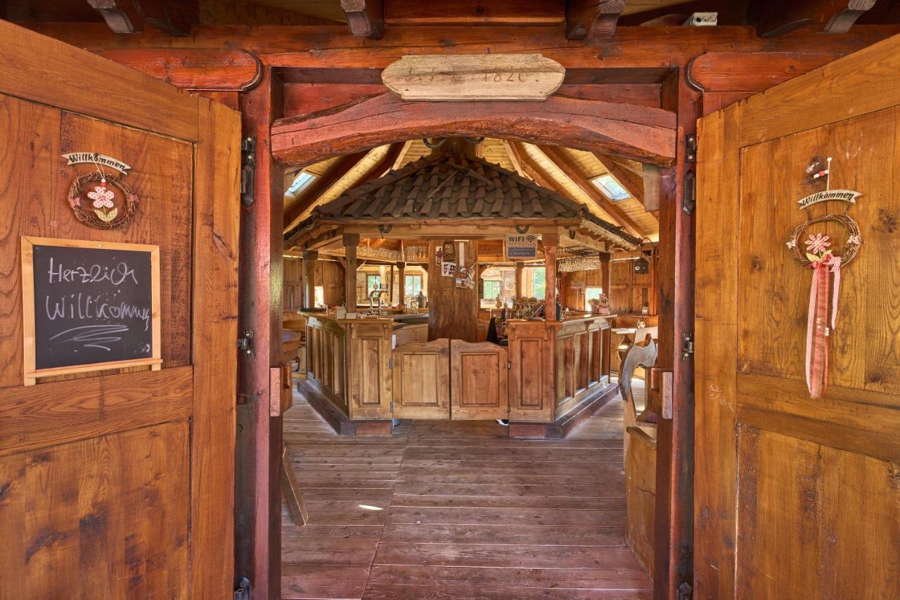 Landhotel Brauner Hirsch